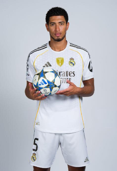 雷迪克：斯玛特是每日观察状态，希望能出战NBA杯1／4决赛