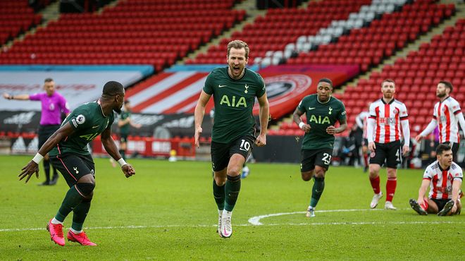 NBA：湖人惨遭大逆转 詹姆斯无力回天