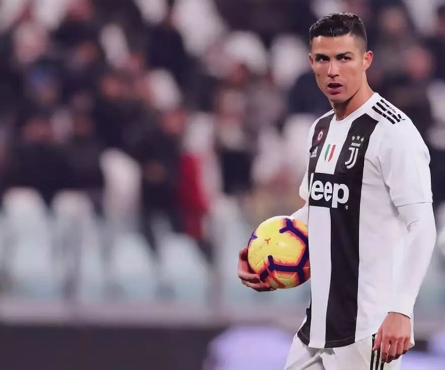 记者：阿森纳将在1月联系尤文图斯，探讨引进伊尔迪兹可能性