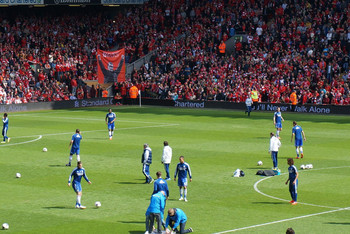 意甲半场：霍伊伦破门，那不勒斯1-0尤文（意甲半场战报：霍伊伦建功，那不勒斯暂时1-0领先尤文图斯）