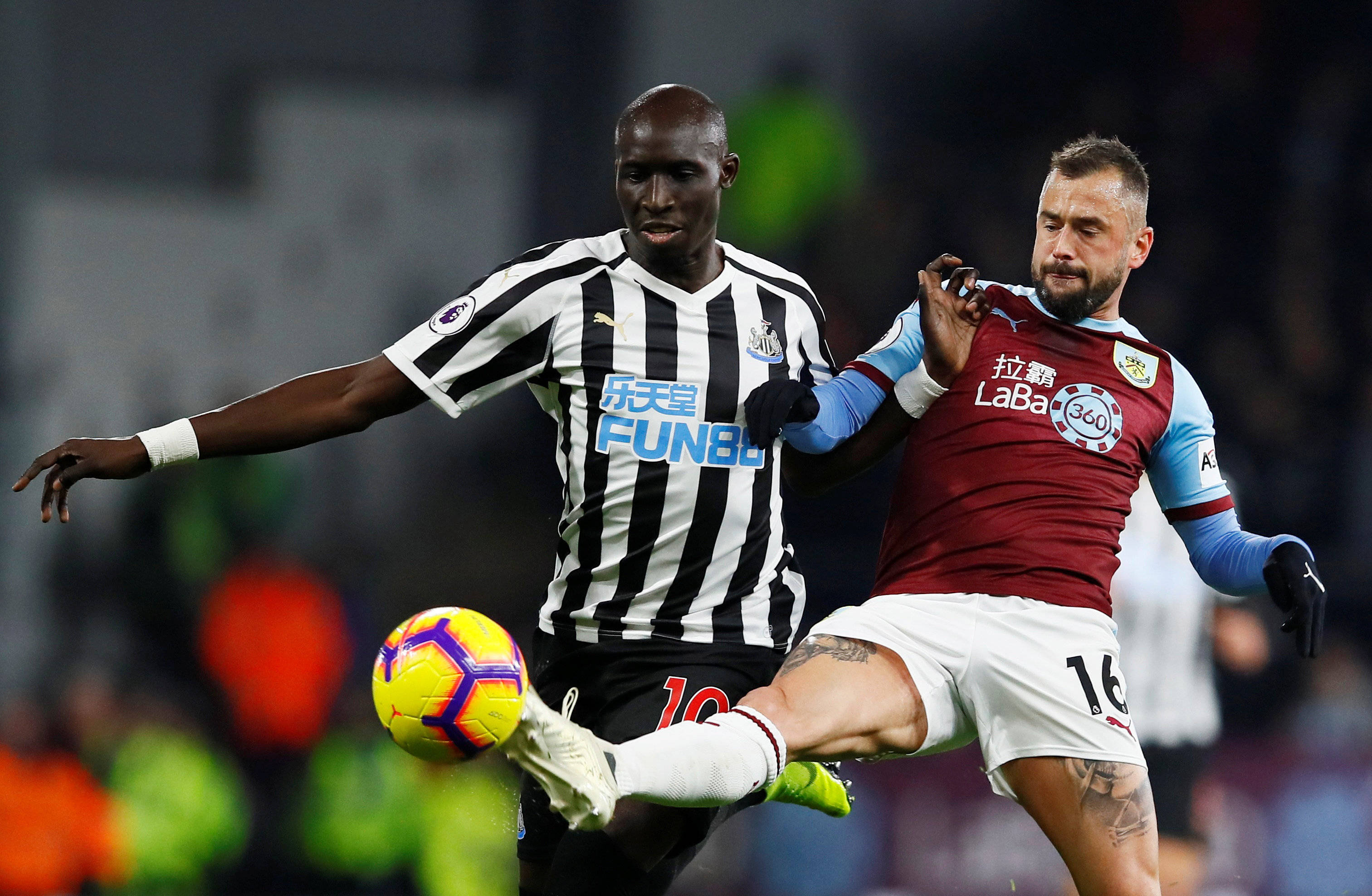 德罗西：对阵卡利亚里是一场保级对决战，希望球员们全力以赴（德罗西：与卡利亚里上演保级生死战，盼全队拼尽全力）