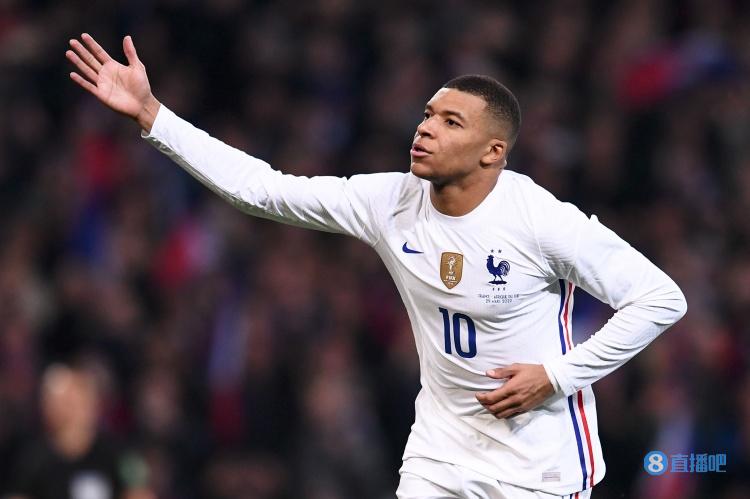 德罗西拿到执教热那亚首胜，目前带队成绩1胜2平保持不败